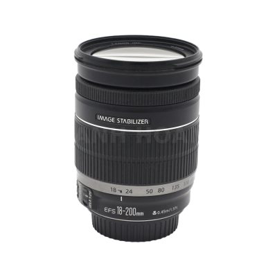 Canon EF-S 18-200mm f/3.5-5.6 IS CŨ