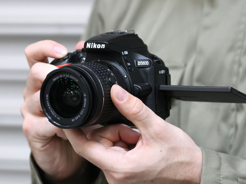 máy ảnh DSLR Nikon