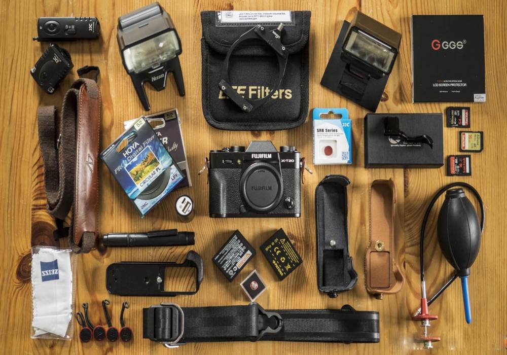Những phụ kiện cần thiết cho máy ảnh DSLR