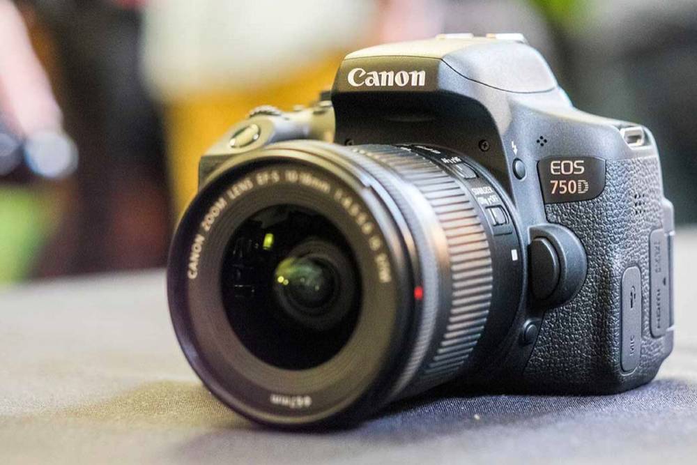 Máy ảnh Canon EOS 750D