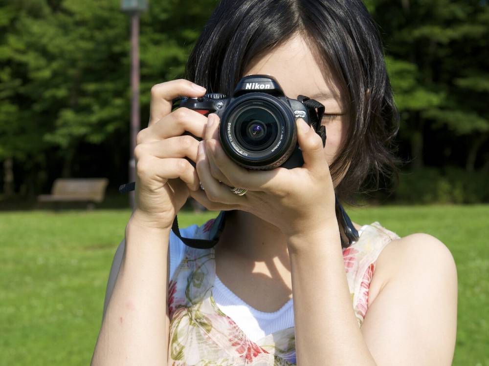 Lấy nét bằng tay trên máy ảnh DSLR như thế nào?
