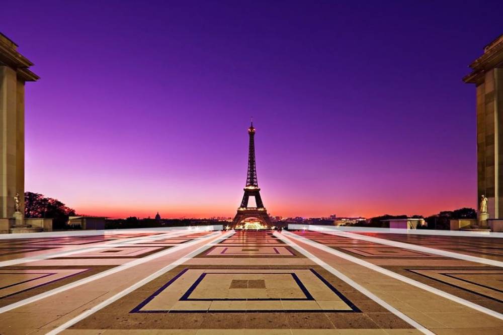 Bức ảnh chụp tháp Eiffel