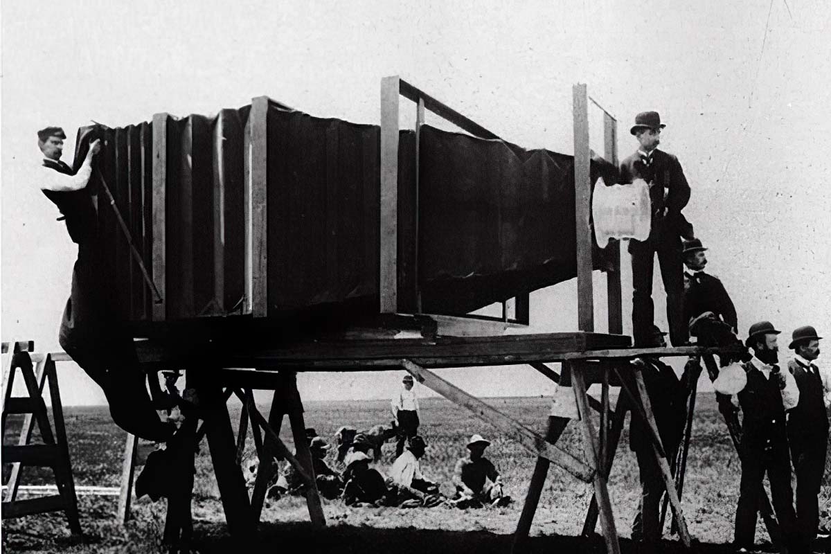 Chiếc máy ảnh đầu tiên trên thế giới có khả năng thay đổi đường kính