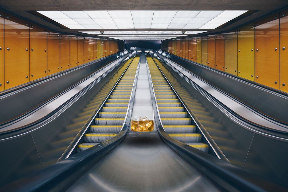 Trung tâm và đối xứng là cách bạn đặt sản phẩm ở giữa khung hình Trung tâm và đối xứng là cách bạn đặt sản phẩm ở giữa khung hình