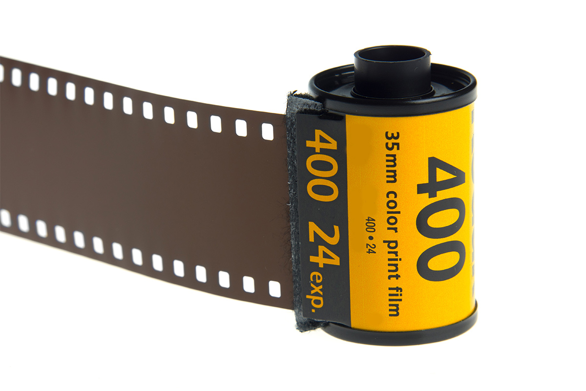 Film Outdate có yêu cầu bảo quản cao hơn film mới rất nhiều Film Outdate có yêu cầu bảo quản cao hơn film mới rất nhiều