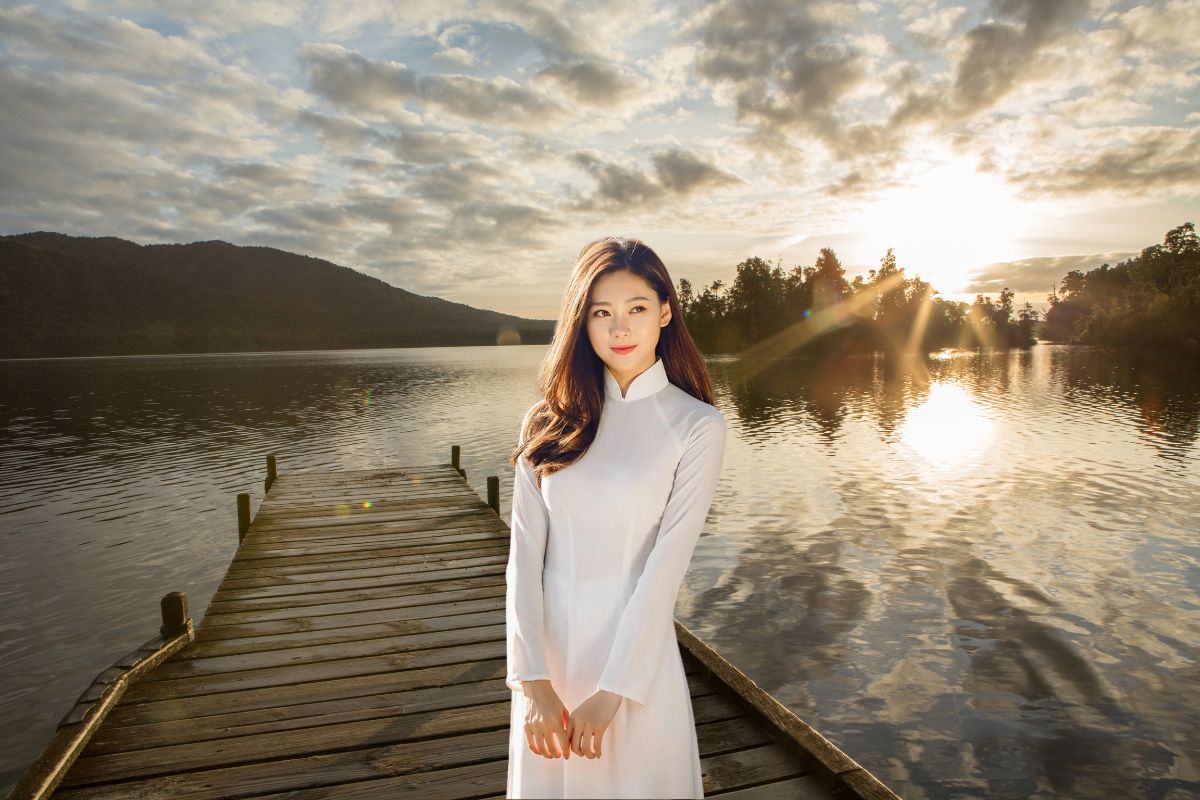 Dưới đây là những cách tạo dáng chụp ảnh áo dài đẹp và thu hút Dưới đây là những cách tạo dáng chụp ảnh áo dài đẹp và thu hút