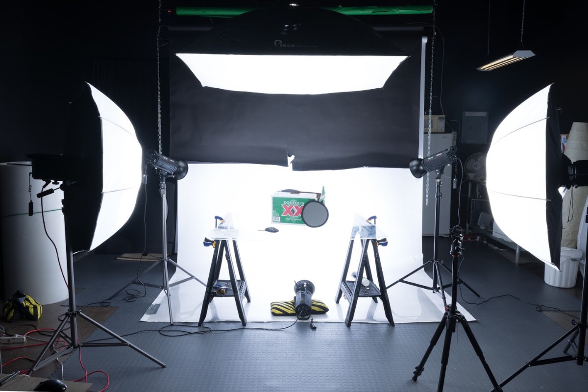 Ánh sáng là yếu tố quan trọng trong việc tạo background chụp ảnh sản phẩm Ánh sáng là yếu tố quan trọng trong việc tạo background chụp ảnh sản phẩm