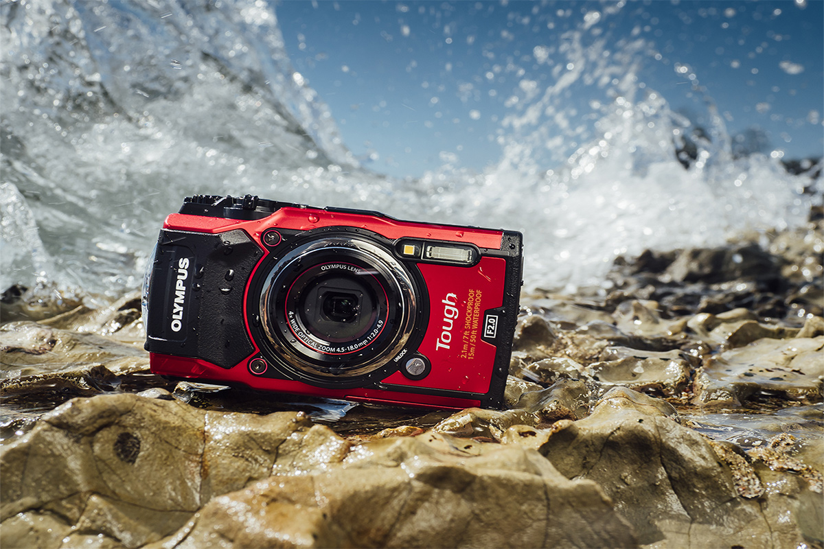 Olympus Tough là một dòng máy ảnh không gương lật chống chịu và phiêu lưu của Olympus Olympus Tough là một dòng máy ảnh không gương lật chống chịu và phiêu lưu của Olympus