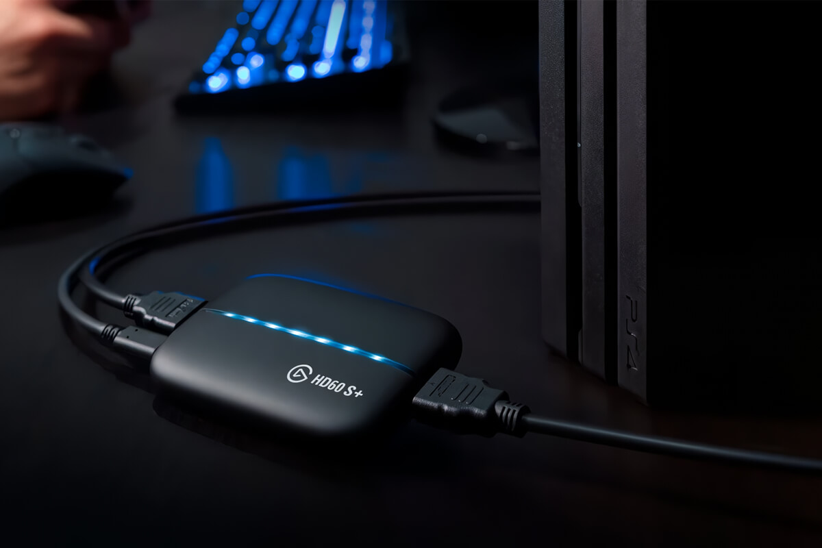 Thiết bị ghi lại và truyền tải nội dung video từ nguồn khác vào máy tính hoặc máy chơi game