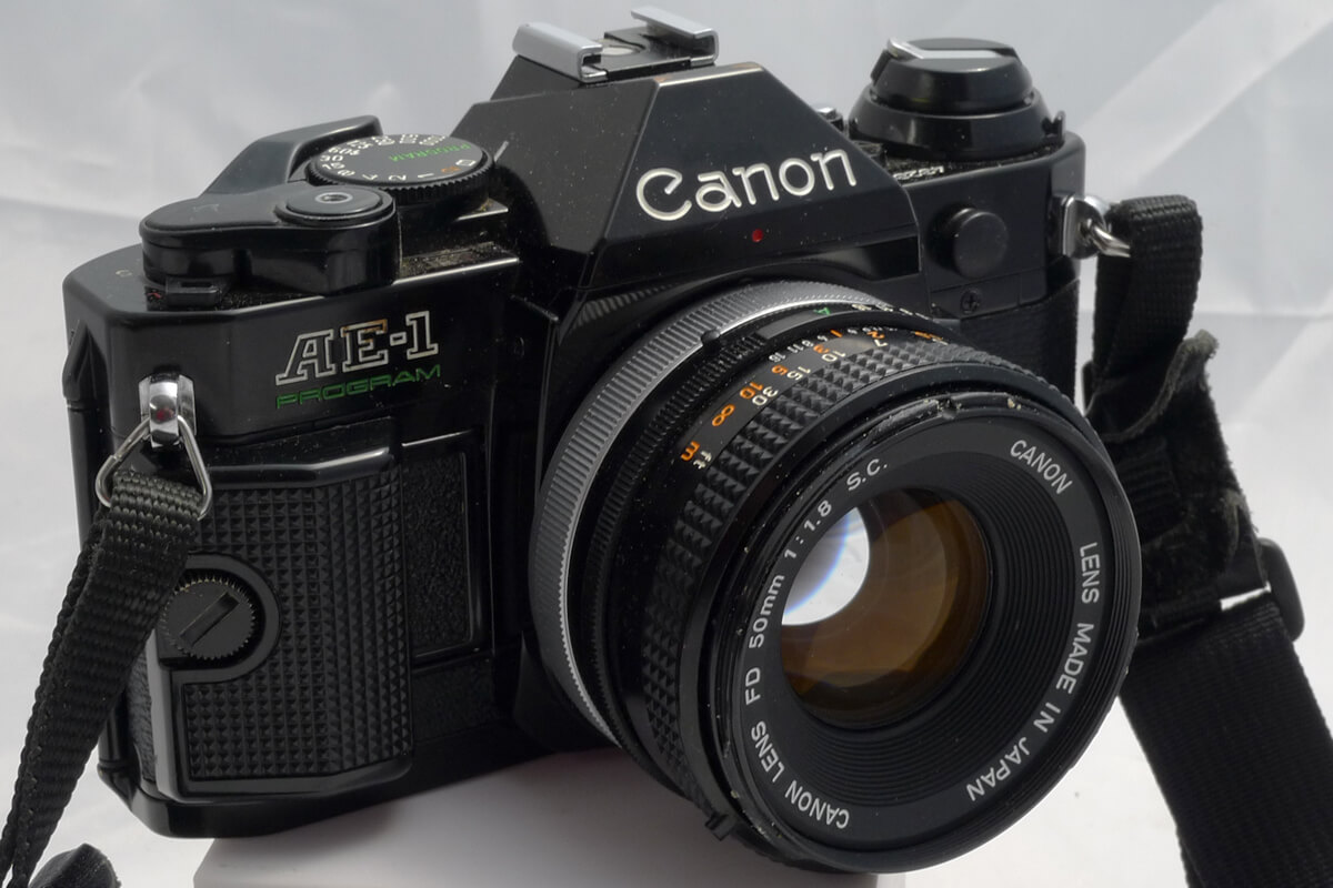 Canon AE-1 đối mặt với một số điểm yếu đáng chú ý trong quá trình sử dụng