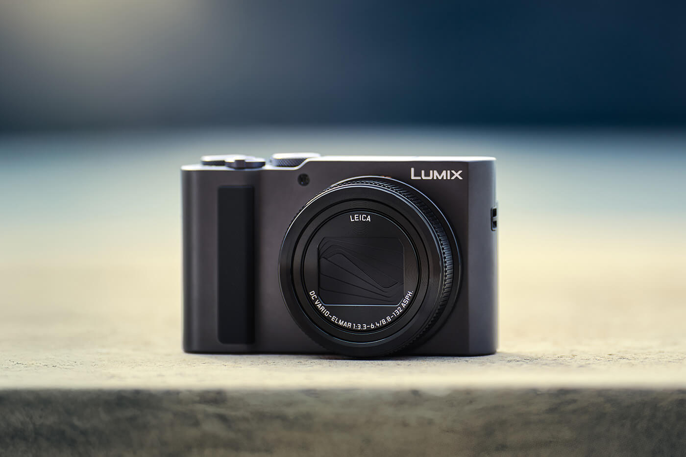 Máy ảnh Panasonic Lumix DC-ZS300 (TZ300 - Mới 100%)